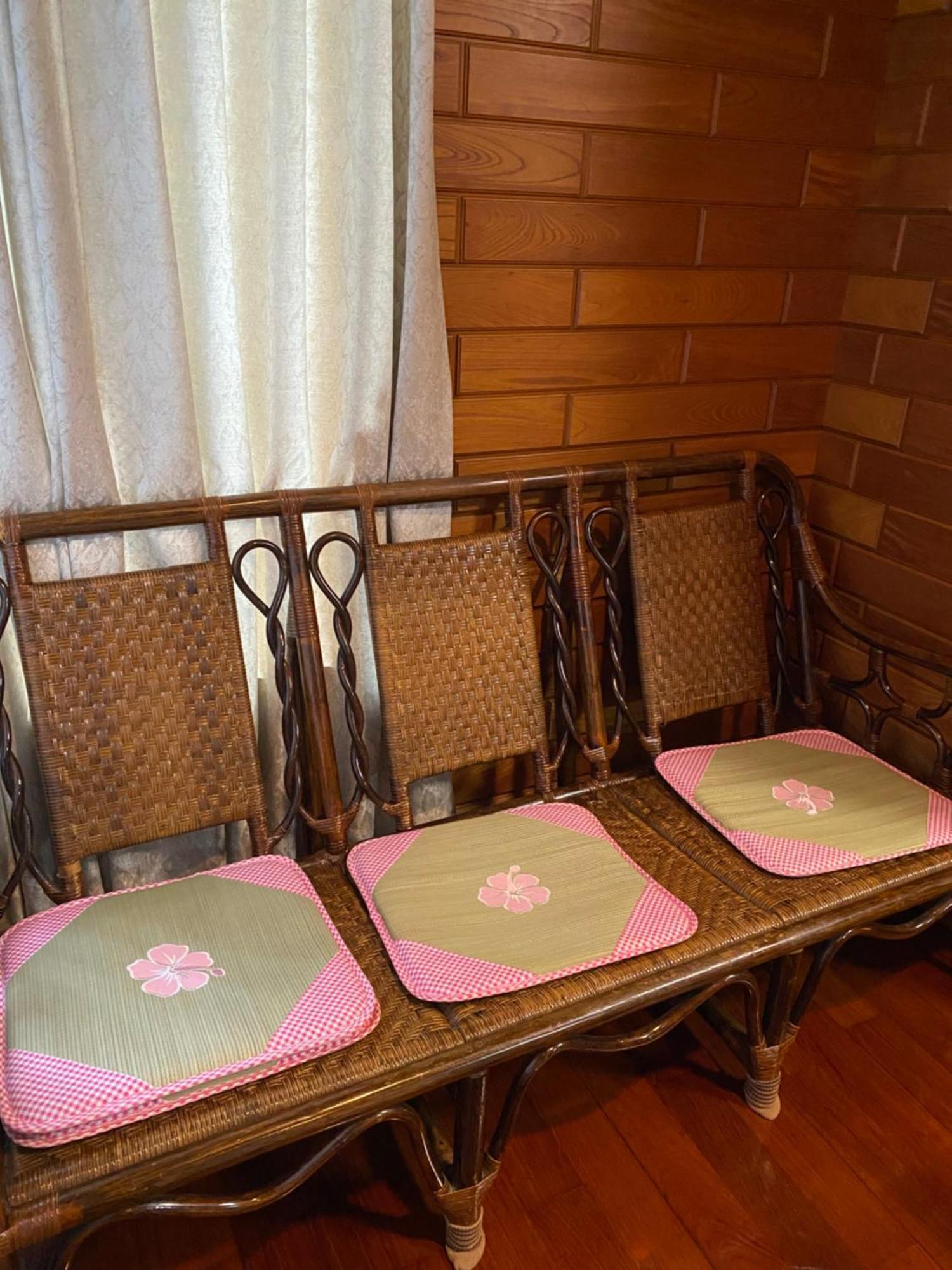 Appartamento Joyful Rose Ginowan Esterno foto